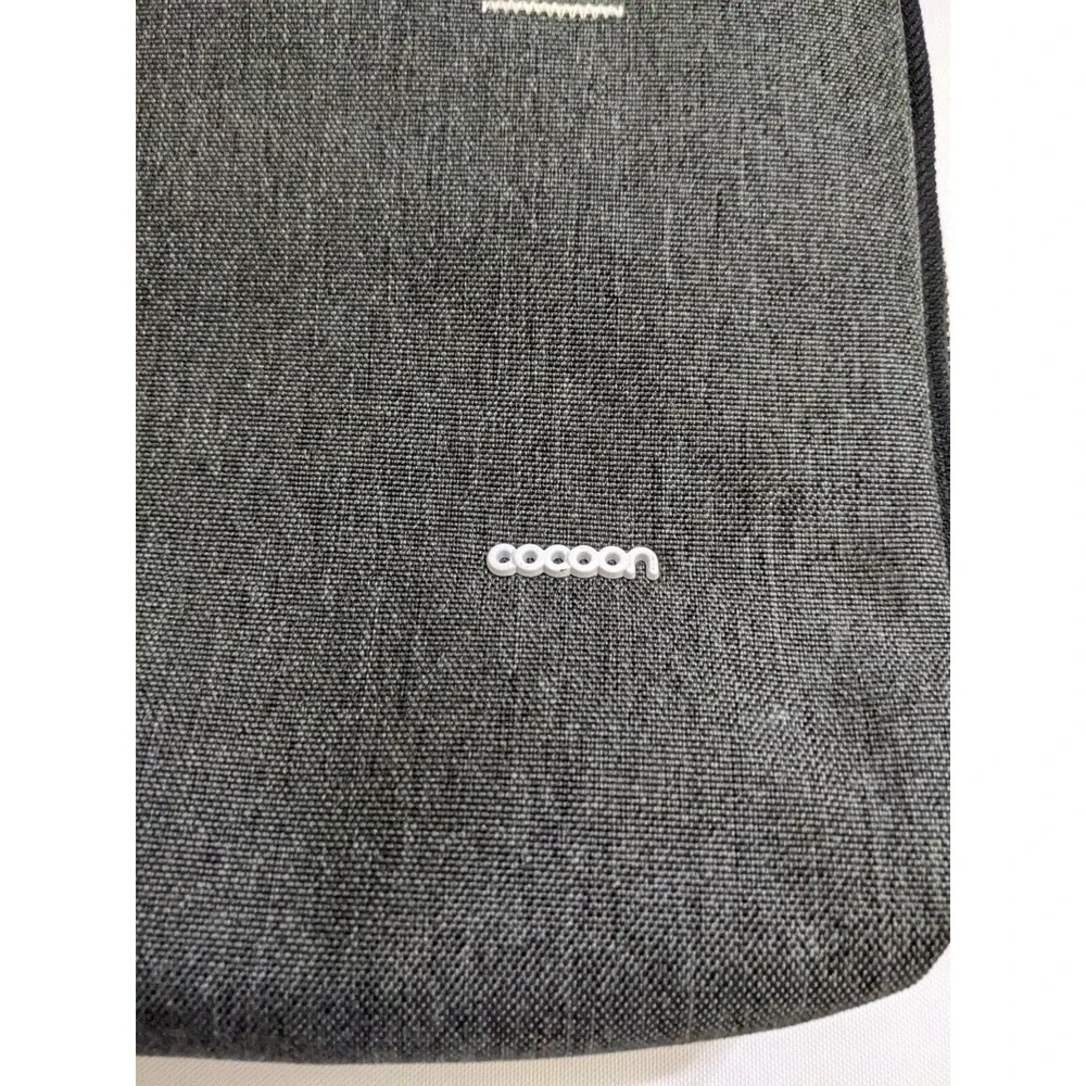 New Cocoon Bag Graphite 15” Sleeve Up To 15” MacBook Pro Graphite